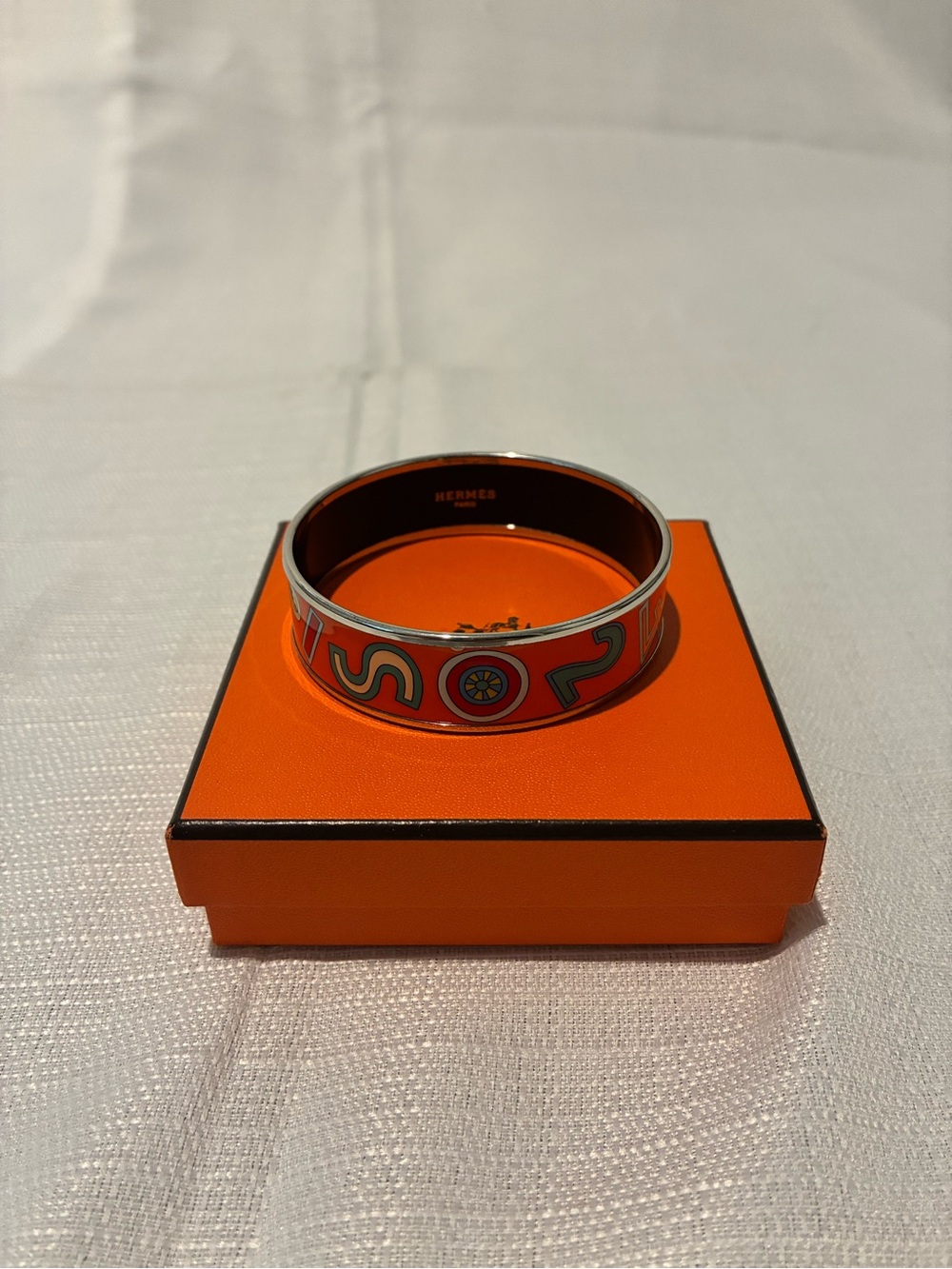 Hermès Vintage Orange Enamel Tohu Bohu Silver Plated Wide Bangle Bracelet 65
